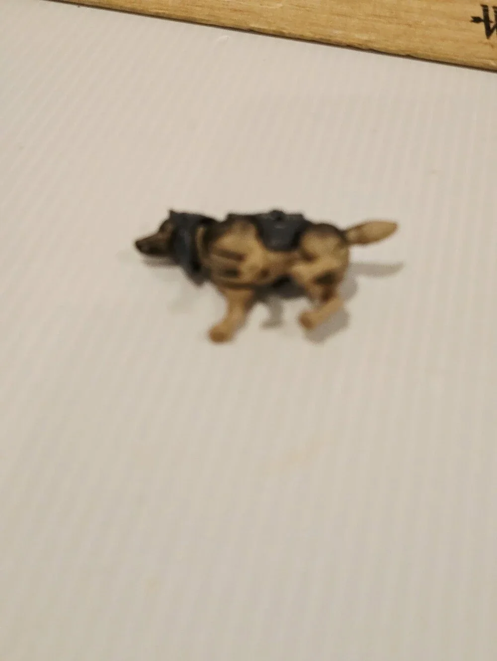 Mega Bloks Halo NMPD Officer and German Shepherd Figure Set